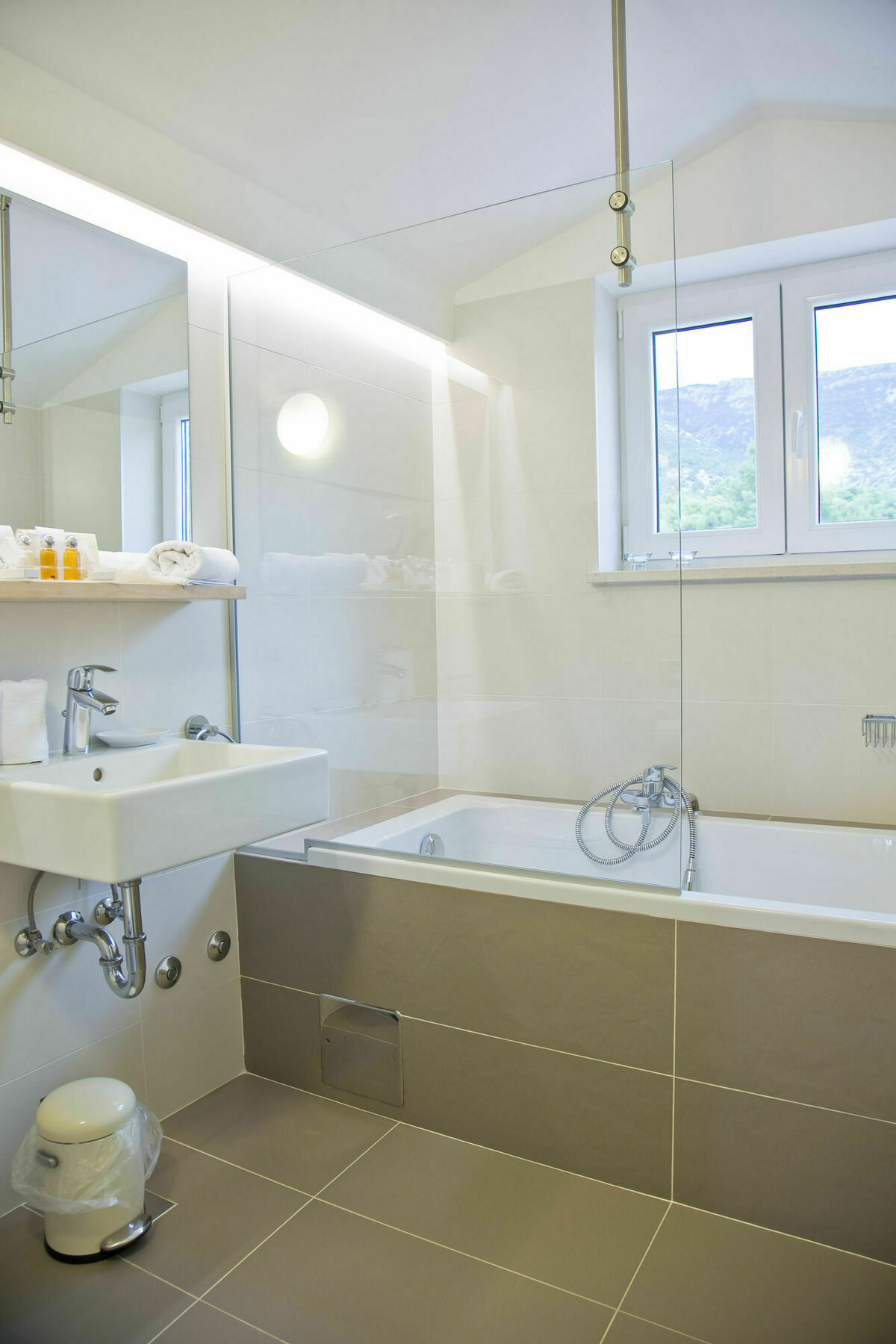 Aparthotel Dalmatina - Adults Only Bol